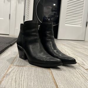 Sam Edelman Welles Bootie